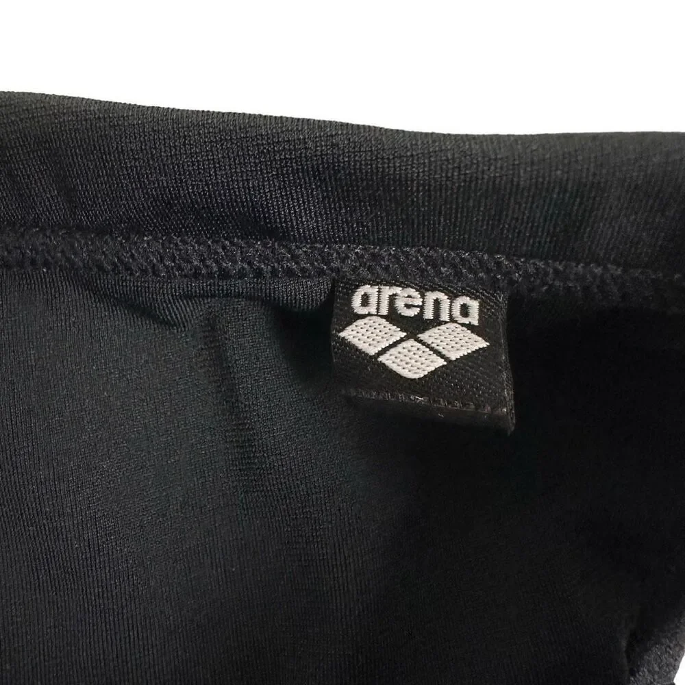 Arena Men's Solid Team Brief Swimsuit size 28